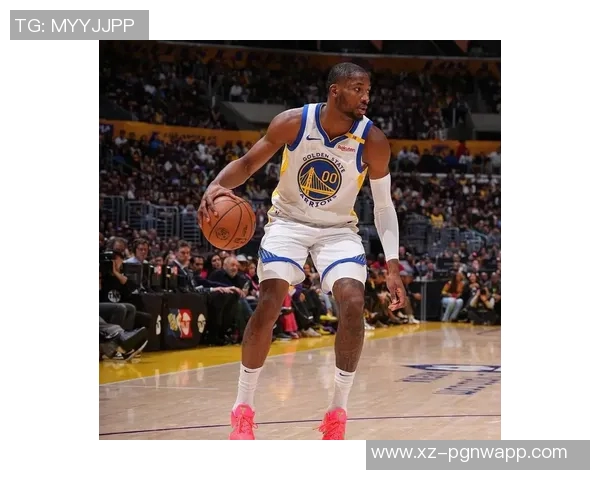 勇士半场苦战落后雄鹿仅2分库明加高效砍下16分4篮板表现抢眼