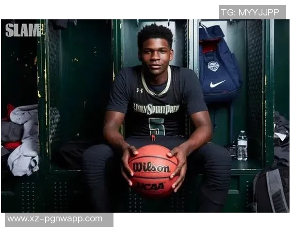 爱德华兹荣膺SLAM杂志封面人物再创辉煌第三次当选引发热议