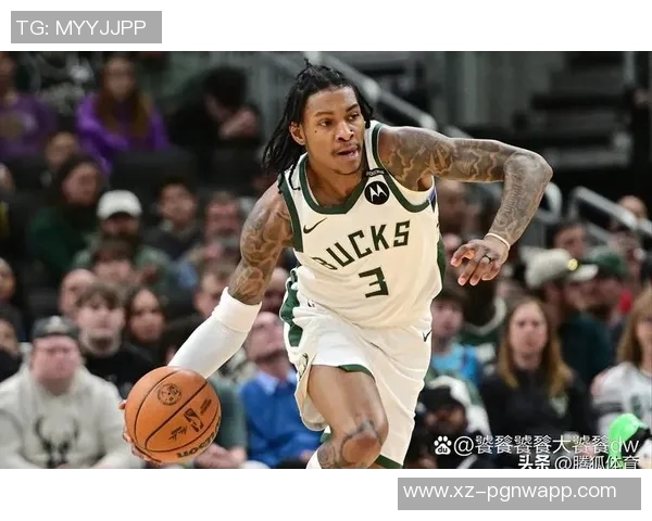 小波特半场火力全开11投7中砍下21分2篮板3助攻单节得分均上双